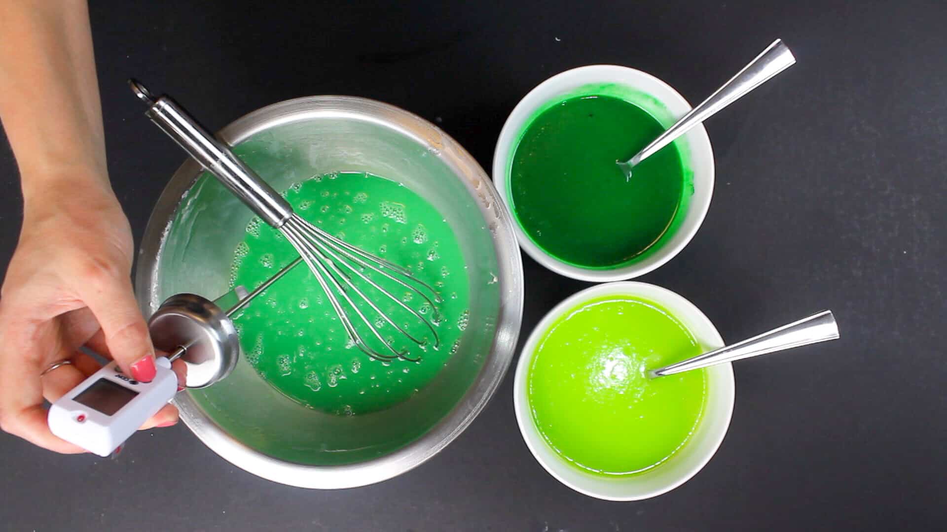 服用镜釉料的临时工