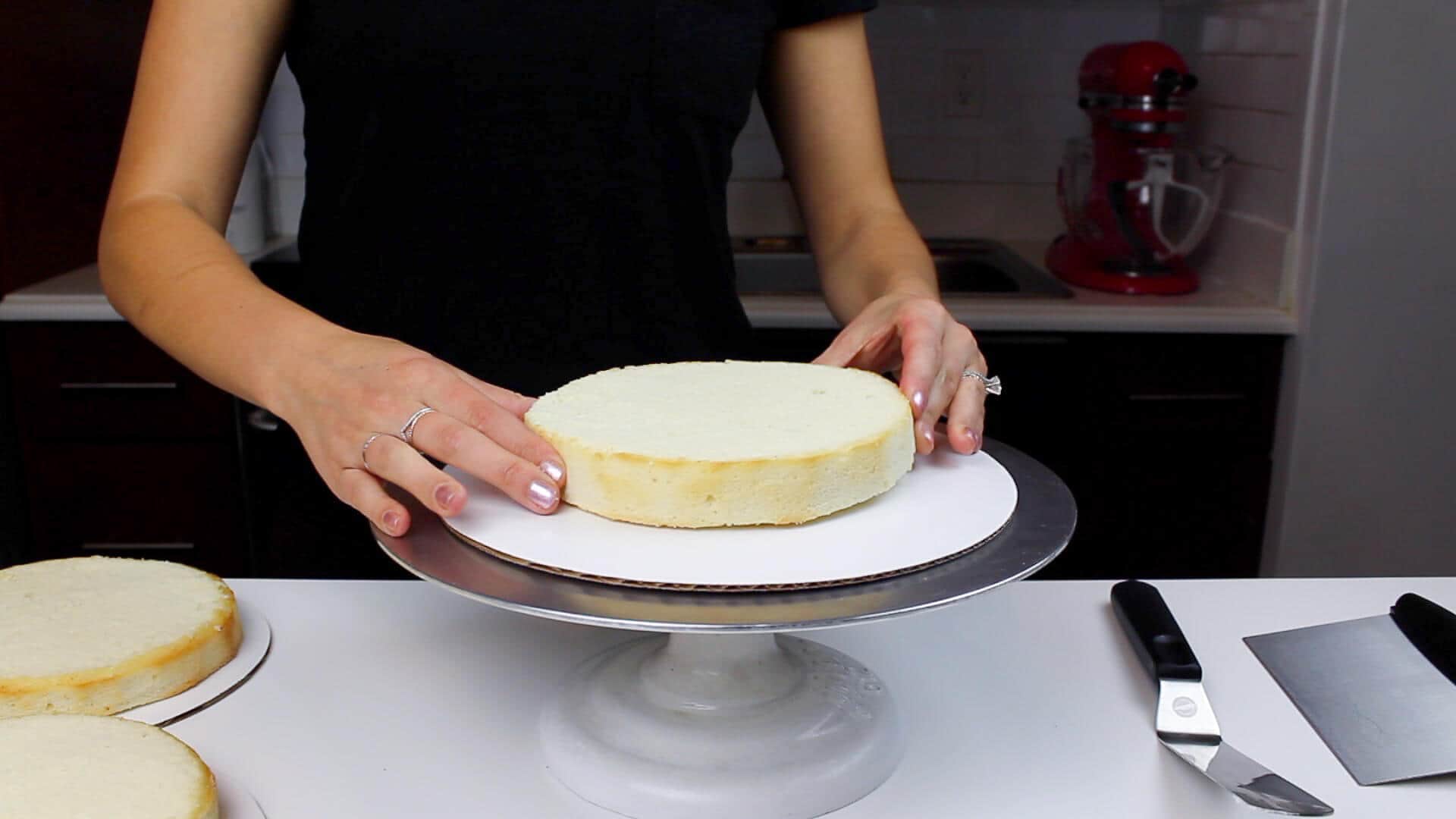 白色丝绒毛衣蛋糕第二层