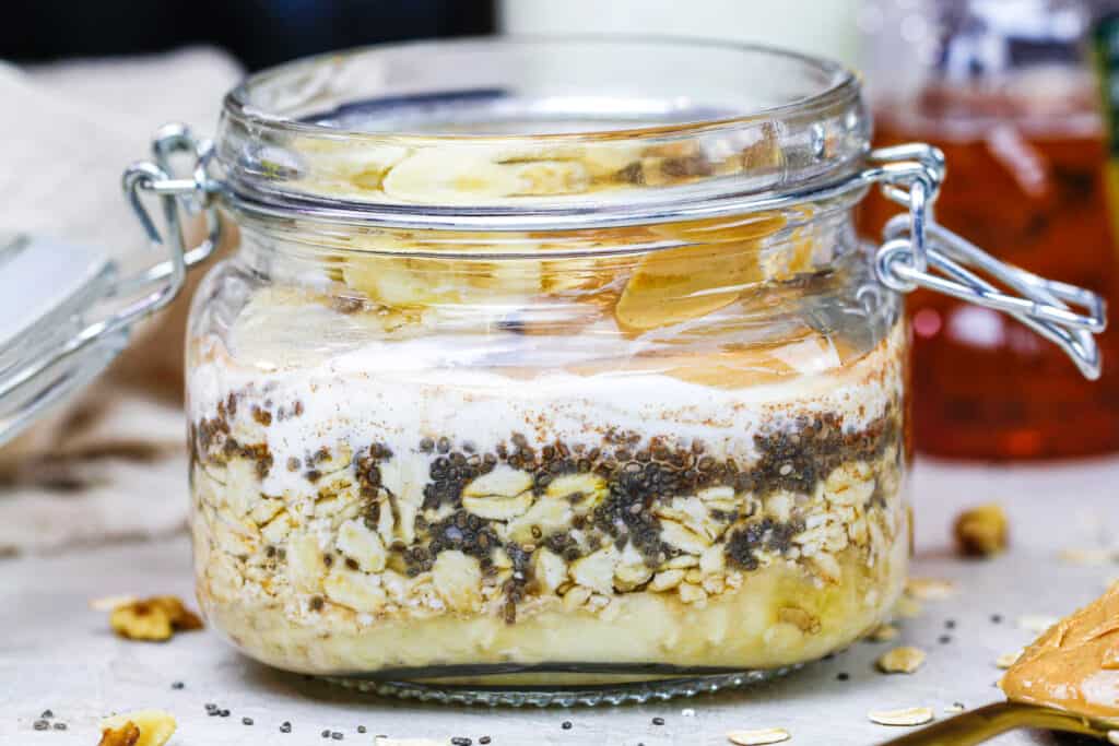 香蕉隔夜燕麦图像