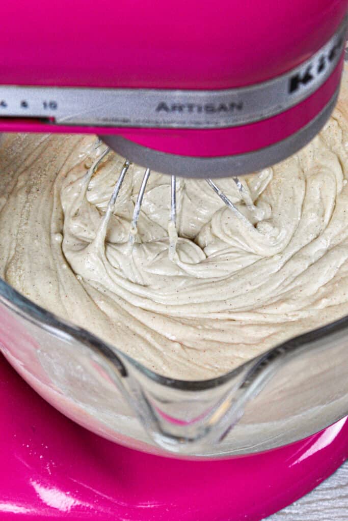 棕色糖香料蛋糕食谱的图象做了做一个biscoff启发了曲奇饼黄油蛋糕