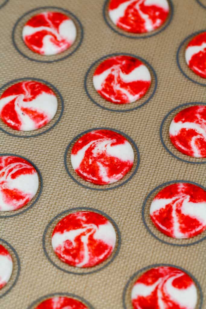 图像的管道法国薄荷未曾壳在烘烤之前准备休息