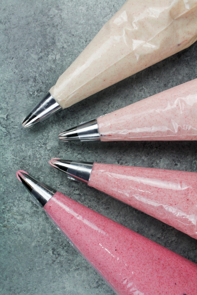 粉红色的ombre奶油的图像，玉米莓粉红色与覆盆子粉末