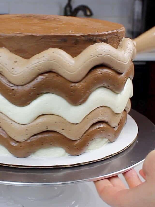 添加涟漪糖霜大理石蛋糕