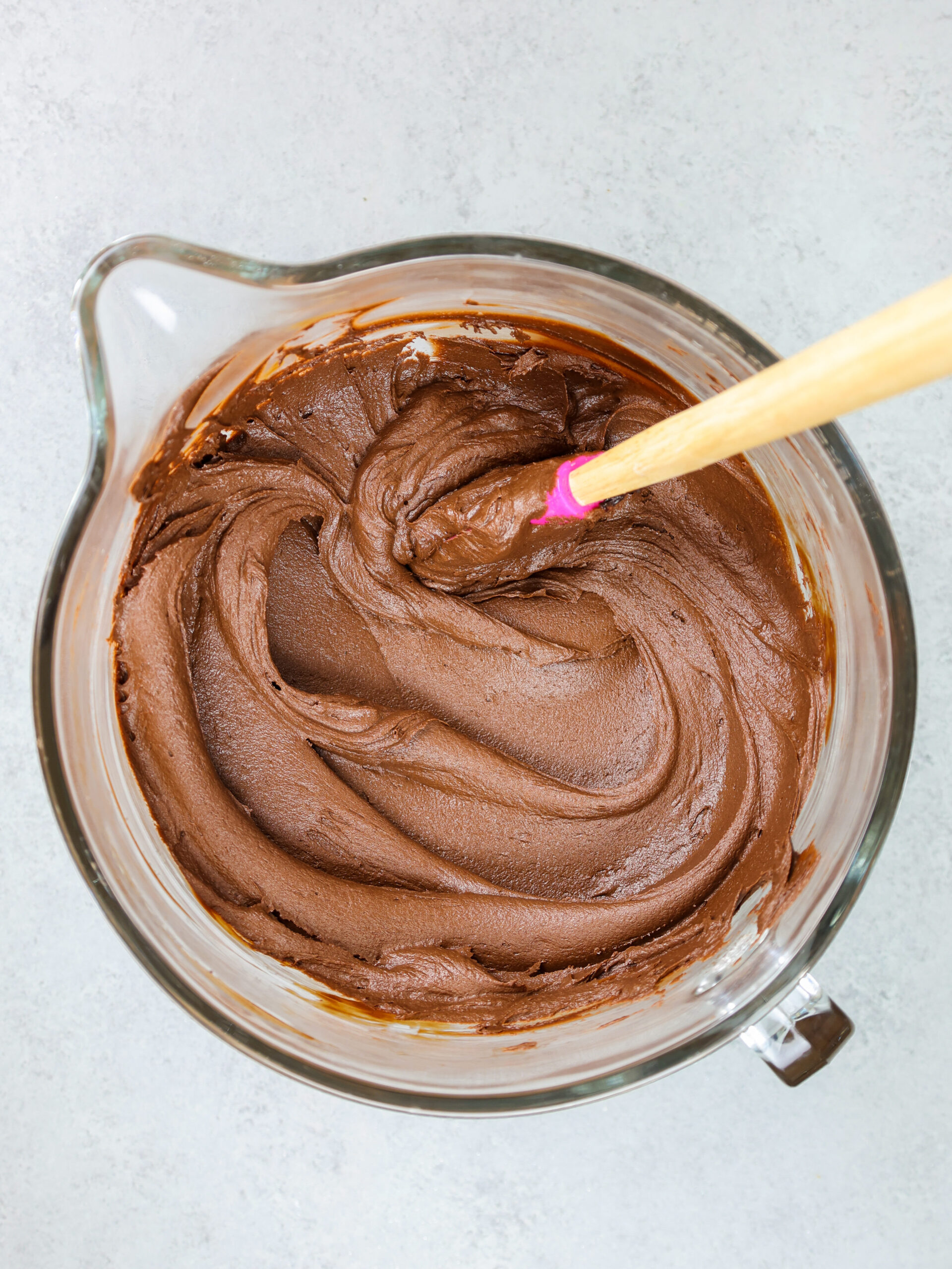 丝般光滑的形象,颓废的黑巧克力奶油乳酪